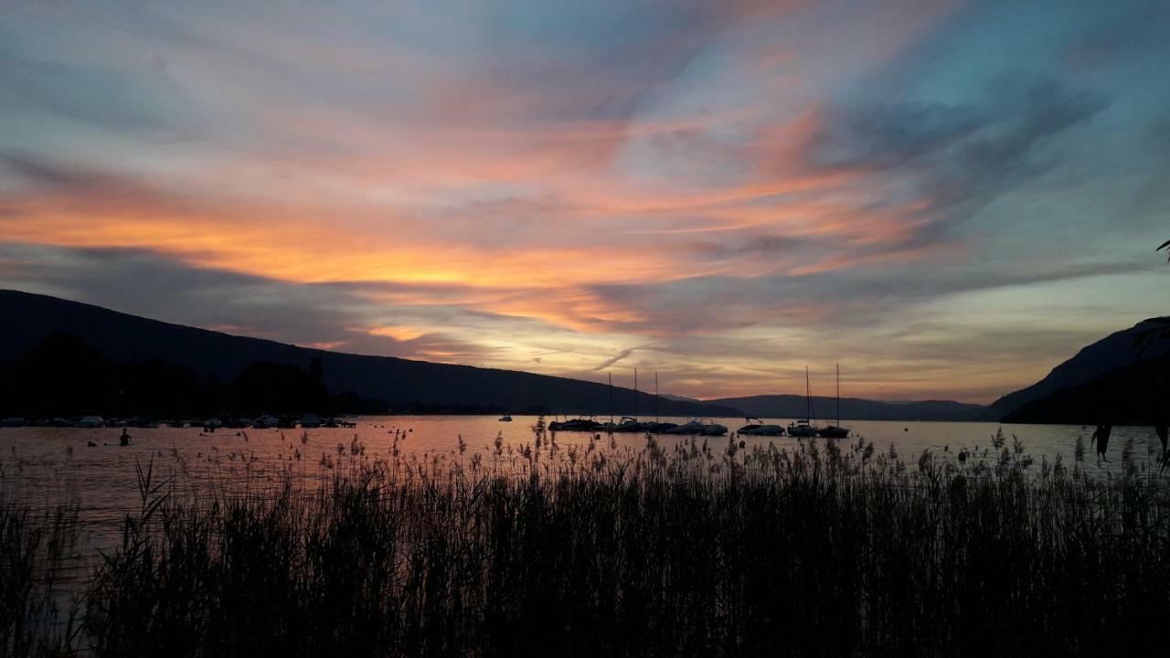 Lac Et Montagnes En Un Clin D'Oeil Duingt Buitenkant foto